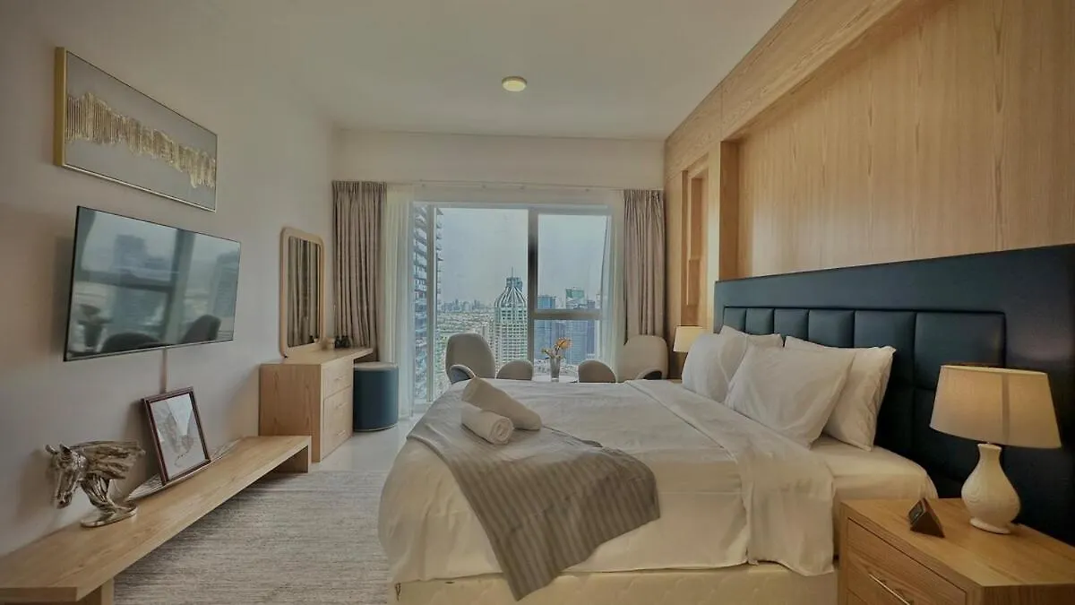 Exclusive 2Br Escape With Marina Views In Damac Heights By Bhavan Vacation Homes Dubai 0*,