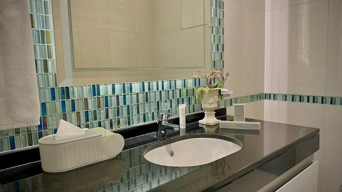 Apartment Exclusive 2Br Escape With Marina Views In Damac Heights By Bhavan Vacation Homes Dubai United Arab Emirates